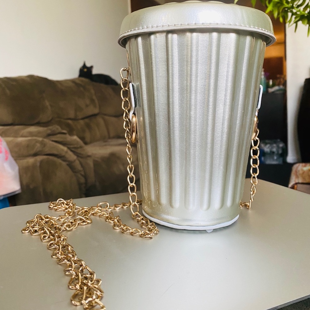 Trash Can!